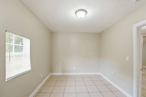 Villa ou maison à vendre à Miami, Floride: 4 chambres, 132.66 m2 № 2085905 - photo 20