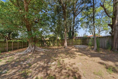 Villa ou maison à vendre à Miami, Floride: 4 chambres, 132.66 m2 № 2085905 - photo 28