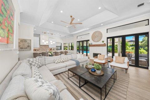 Villa ou maison à Pinecrest, Floride 5 chambres № 2353053
