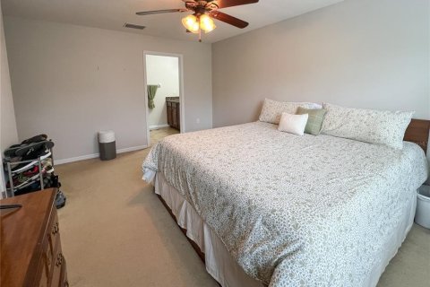 Townhouse in Brandon, Florida 3 bedrooms, 138.98 sq.m. № 2229139 - photo 16