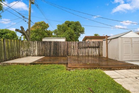 Villa ou maison à vendre à Sunrise, Floride: 2 chambres, 119.1 m2 № 2424776 - photo 30