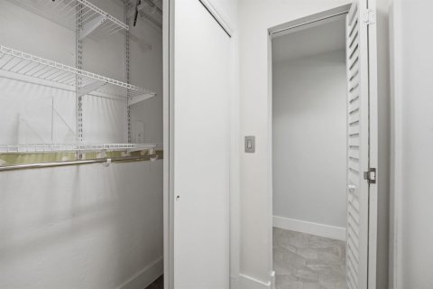 Villa ou maison à vendre à Sunrise, Floride: 2 chambres, 119.1 m2 № 2424776 - photo 27