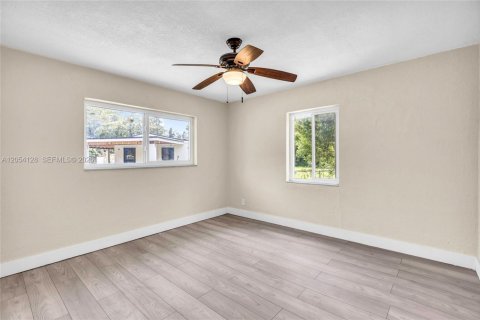 Villa ou maison à vendre à Fort Lauderdale, Floride: 3 chambres, 103.68 m2 № 2262552 - photo 18
