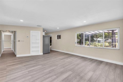 Villa ou maison à vendre à Fort Lauderdale, Floride: 3 chambres, 103.68 m2 № 2262552 - photo 11