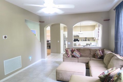 House in Orlando, Florida 3 bedrooms, 200.11 sq.m. № 1857981 - photo 11