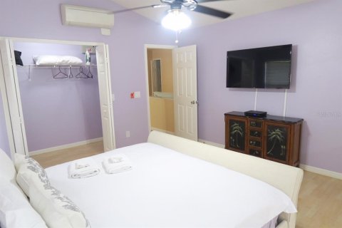House in Orlando, Florida 3 bedrooms, 200.11 sq.m. № 1857981 - photo 18