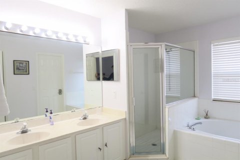 House in Orlando, Florida 3 bedrooms, 200.11 sq.m. № 1857981 - photo 19