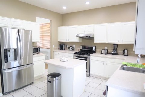 House in Orlando, Florida 3 bedrooms, 200.11 sq.m. № 1857981 - photo 8