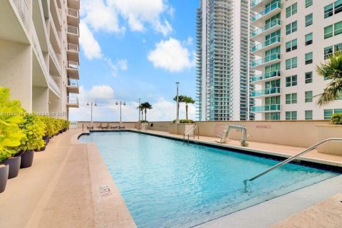 Condominio en venta en Miami, Florida, 1 dormitorio, 76.64 m2 № 1710546 - foto 21