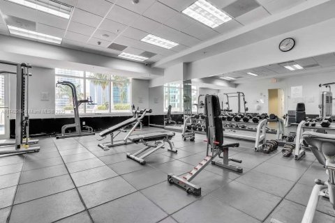 Condominio en venta en Miami, Florida, 1 dormitorio, 76.64 m2 № 1710546 - foto 18