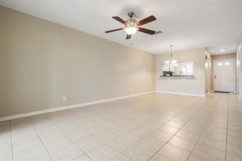 Condo in Dunedin, Florida, 2 bedrooms  № 1773415 - photo 14