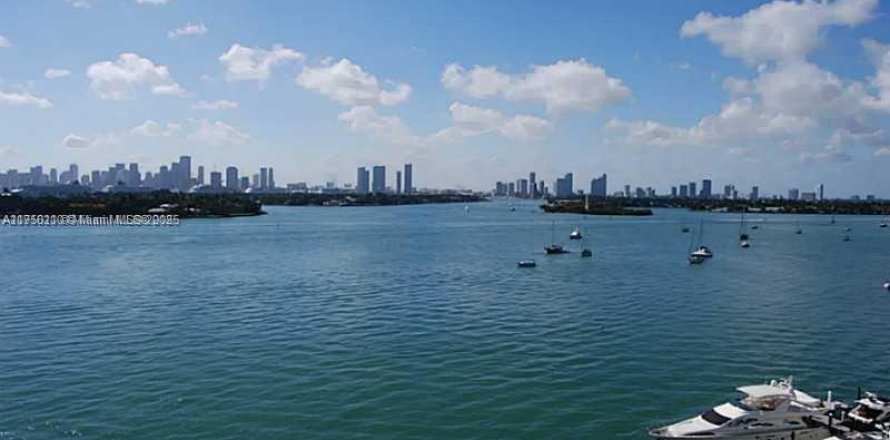 Condo à Miami Beach, Floride, 2 chambres № 1729921