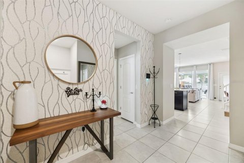 Touwnhouse à vendre à Davenport, Floride: 5 chambres, 211.91 m2 № 2408227 - photo 4