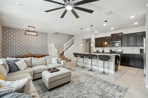 Touwnhouse à vendre à Davenport, Floride: 5 chambres, 211.91 m2 № 2408227 - photo 6