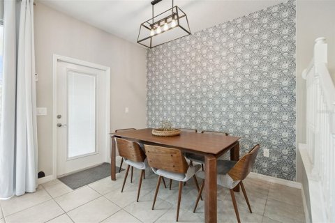 Touwnhouse à vendre à Davenport, Floride: 5 chambres, 211.91 m2 № 2408227 - photo 14