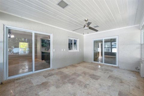 House in Crystal River, Florida 2 bedrooms, 152.36 sq.m. № 1771096 - photo 29