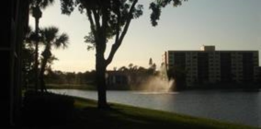 Condo in Deerfield Beach, Florida, 2 bedrooms № 1210131