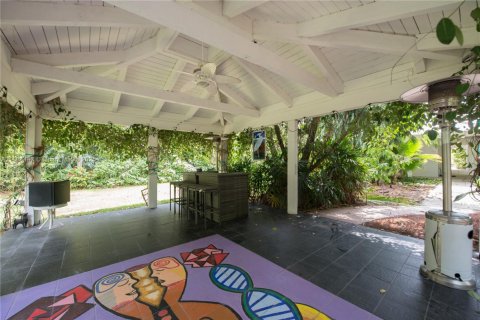 Casa en venta en Homestead, Florida, 6 dormitorios, 442.96 m2 № 1748834 - foto 19
