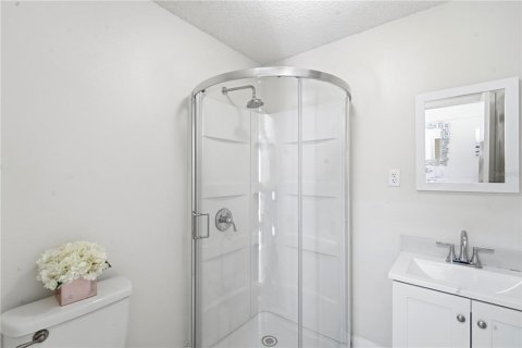 House in Kissimmee, Florida 3 bedrooms, 148.46 sq.m. № 2232077 - photo 24