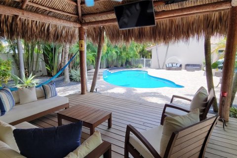 Villa ou maison à Deerfield Beach, Floride 3 chambres, 136.38 m2 № 2024892