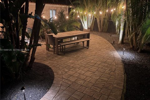 Villa ou maison à vendre à Deerfield Beach, Floride: 3 chambres, 136.38 m2 № 2024892 - photo 14