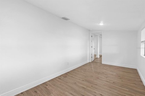 Casa en venta en Thonotosassa, Florida, 3 dormitorios, 142.05 m2 № 2197474 - foto 20