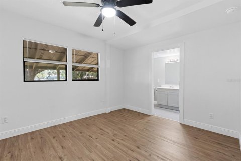 Casa en venta en Thonotosassa, Florida, 3 dormitorios, 142.05 m2 № 2197474 - foto 26