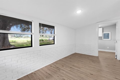 Casa en venta en Thonotosassa, Florida, 3 dormitorios, 142.05 m2 № 2197474 - foto 21