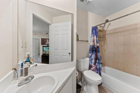 Condominio en venta en Fort Lauderdale, Florida, 2 dormitorios, 79.71 m2 № 2154141 - foto 24