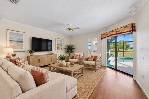 House in Placida, Florida 2 bedrooms, 188.87 sq.m. № 2396195 - photo 4
