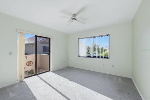 House in Placida, Florida 2 bedrooms, 188.87 sq.m. № 2396195 - photo 17
