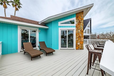 Casa en alquiler en Hernando Beach, Florida, 2 dormitorios, 102.38 m2 № 1629182 - foto 2