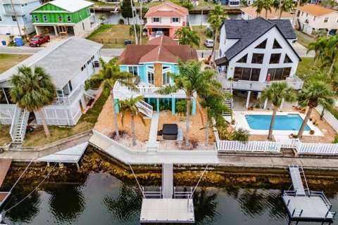 Villa ou maison à louer à Hernando Beach, Floride: 2 chambres, 102.38 m2 № 1629182 - photo 26