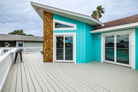 Villa ou maison à louer à Hernando Beach, Floride: 2 chambres, 102.38 m2 № 1629182 - photo 4