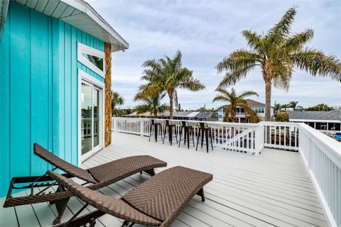 Villa ou maison à louer à Hernando Beach, Floride: 2 chambres, 102.38 m2 № 1629182 - photo 3