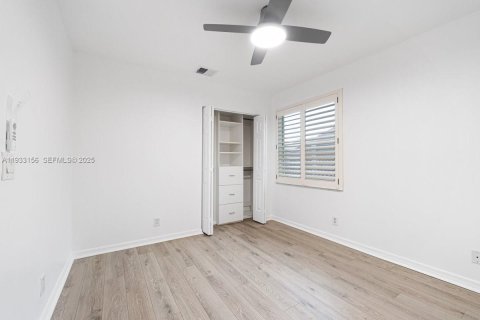 Casa en alquiler en Hollywood, Florida, 4 dormitorios, 199.74 m2 № 1991904 - foto 20