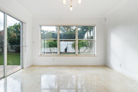 Casa en alquiler en Hollywood, Florida, 4 dormitorios, 199.74 m2 № 1991904 - foto 11