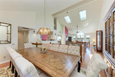 Condo in Bradenton, Florida, 3 bedrooms  № 2103211 - photo 25