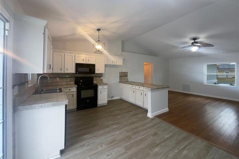 Villa ou maison à vendre à Palm Coast, Floride: 3 chambres, 113.71 m2 № 1538673 - photo 6