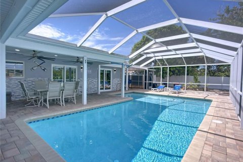 Casa en alquiler en Apollo Beach, Florida, 4 dormitorios, 184.69 m2 № 1903326 - foto 11