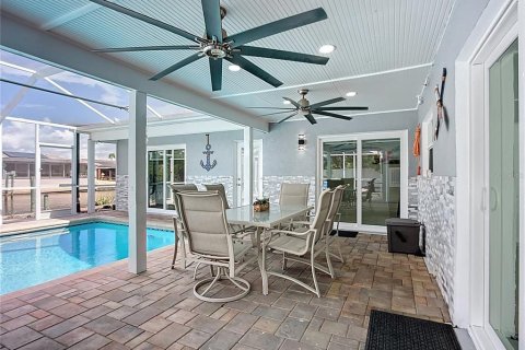 Casa en alquiler en Apollo Beach, Florida, 4 dormitorios, 184.69 m2 № 1903326 - foto 5