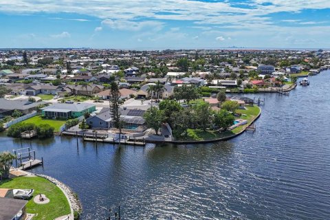 Casa en alquiler en Apollo Beach, Florida, 4 dormitorios, 184.69 m2 № 1903326 - foto 21