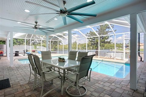 Casa en alquiler en Apollo Beach, Florida, 4 dormitorios, 184.69 m2 № 1903326 - foto 4