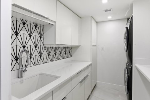 Copropriété à vendre à Palm Beach, Floride: 2 chambres, 186.27 m2 № 2387081 - photo 22