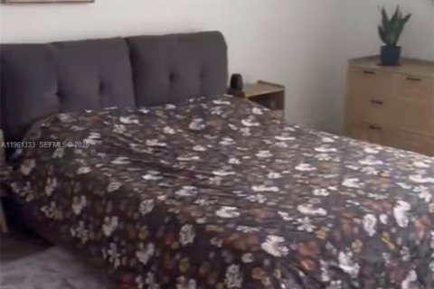 Condominio en alquiler en Aventura, Florida, 2 dormitorios, 109.72 m2 № 2023216 - foto 14