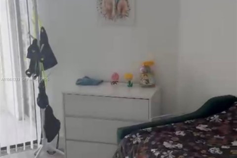 Condominio en alquiler en Aventura, Florida, 2 dormitorios, 109.72 m2 № 2023216 - foto 19