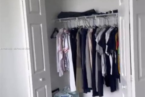 Condominio en alquiler en Aventura, Florida, 2 dormitorios, 109.72 m2 № 2023216 - foto 8