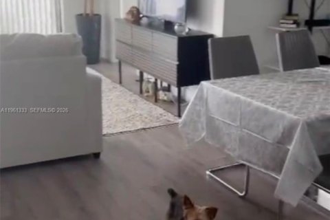 Condominio en Aventura, Florida, 2 dormitorios  № 2023216