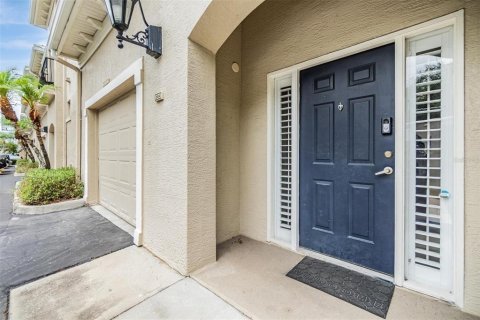 Townhouse in Tampa, Florida 2 bedrooms, 111.48 sq.m. № 1755578 - photo 7