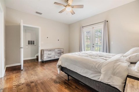 Townhouse in Tampa, Florida 2 bedrooms, 111.48 sq.m. № 1755578 - photo 10